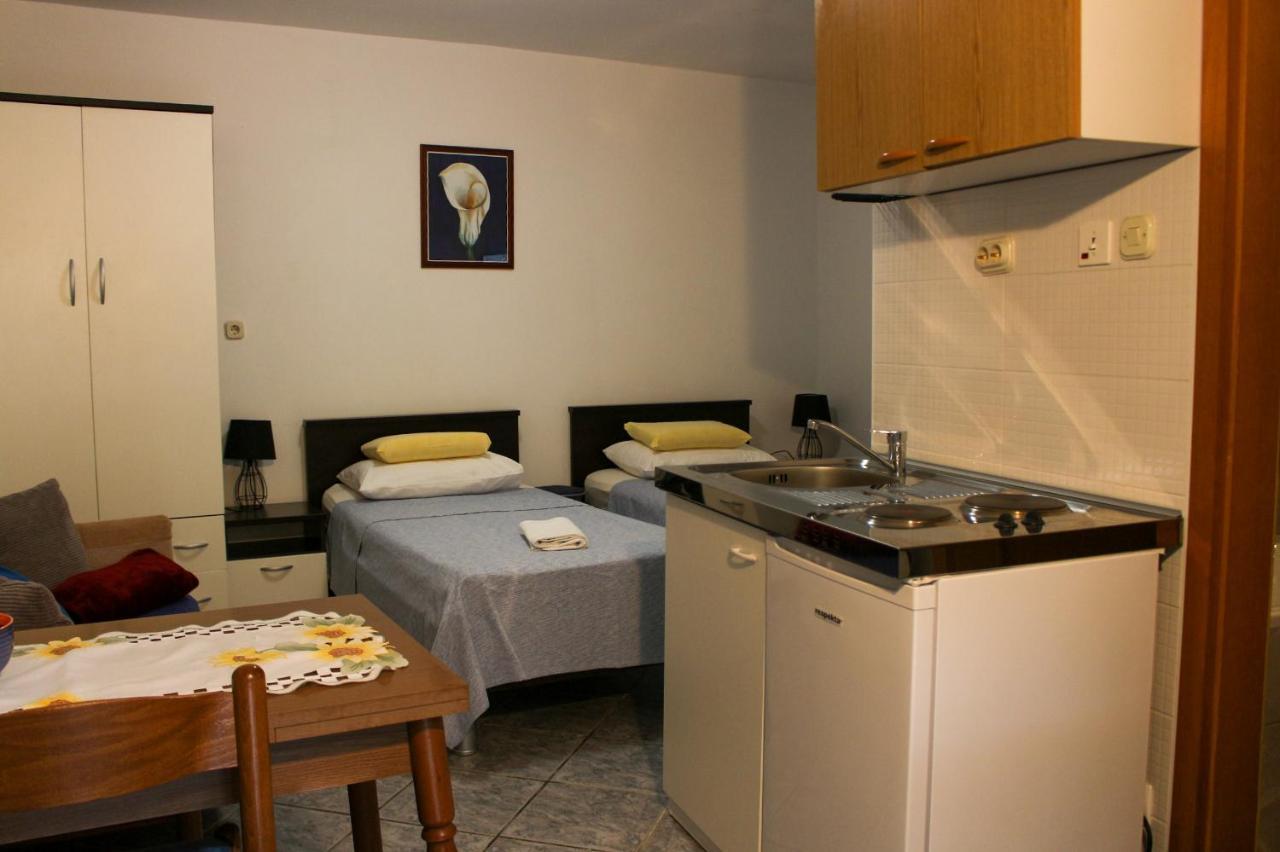 Apartments M&R Spadina Vodice Eksteriør bilde